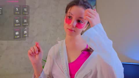 Milly online show from 11-30-25, 03:21