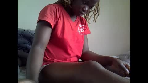 Snapshot of ebonyliliana chatting on 12-15-24, 05:56 ebonyliliana online show from 12-15-24, 05:56