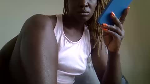 Snapshot of ebonyliliana chatting on 01-09-25, 12:30 ebonyliliana online show from 01-09-25, 12:30