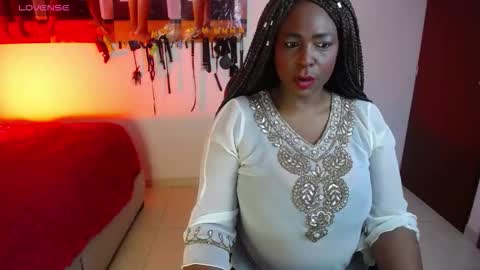 Snapshot of ebonynaughty chatting on 11-25-25, 03:06 Carmen online show from 11-25-25, 03:06