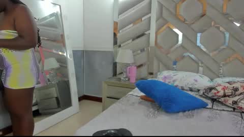 ebonysquirtcol online show from 01-06-26, 08:34