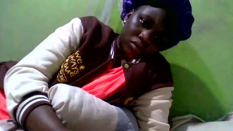 Toto online show from 10-13-25, 02:22