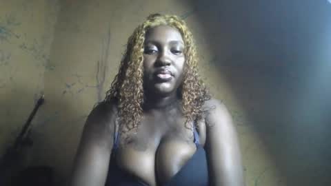 Snapshot of ebonyvd chatting on 02-15-26, 03:14 ebonyvd online show from 02-15-26, 03:14