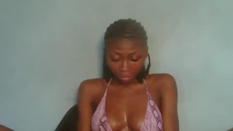 Snapshot of ebonyxxbabe chatting on 10-13-25, 10:15 ebonyxxbabe online show from 10-13-25, 10:15