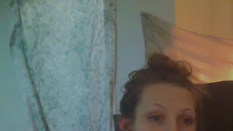 ebrown419 online show from 11-20-25, 08:47