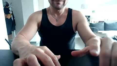 Snapshot of echoesethos chatting on 11-20-25, 11:10 Echo online show from 11-20-25, 11:10