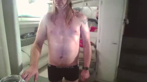 Snapshot of ecko6romeo chatting on 12-13-24, 09:35 Tim online show from 12-13-24, 09:35