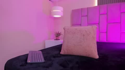 eclipse_divina online show from 01-06-26, 04:05