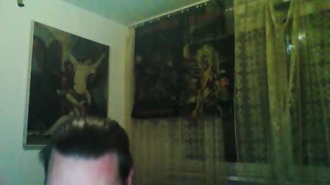 Snapshot of eda666 chatting on 10-30-25, 06:41 Edward online show from 10-30-25, 06:41