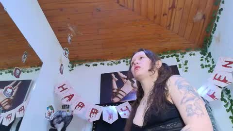 Edda online show from 10-27-25, 12:20