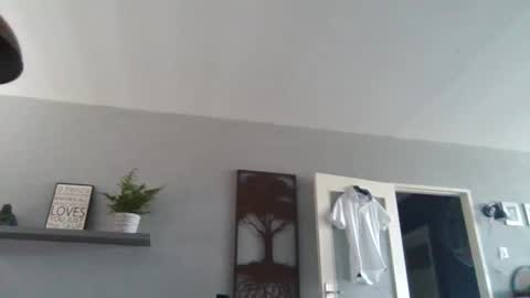 Snapshot of eddie4767 chatting on 09-13-25, 12:27 eddie4767 online show from 09-13-25, 12:27