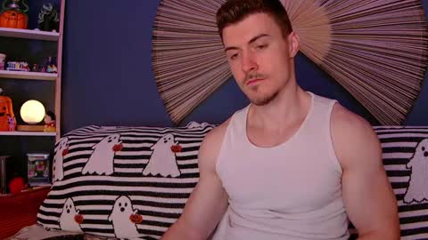 Snapshot of eddieds chatting on 10-16-25, 02:34 Eddie online show from 10-16-25, 02:34