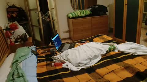 Snapshot of eddy_1968 chatting on 03-11-25, 06:30 eddy_1968 online show from 03-11-25, 06:30