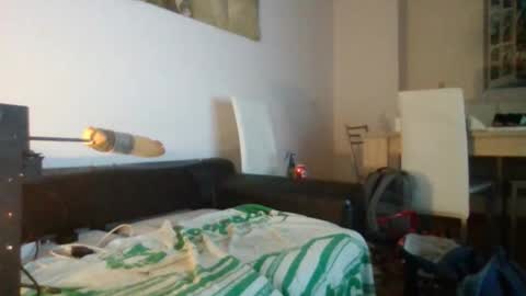 eder1988 online show from 11-30-25, 10:03