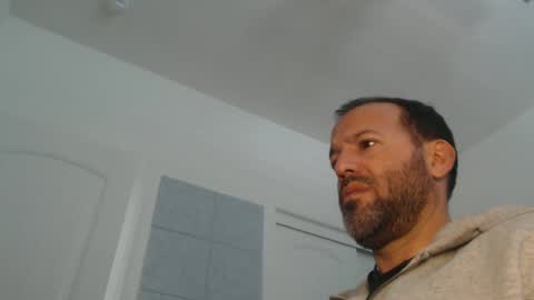 Snapshot of edge_masters chatting on 12-09-24, 06:57 EdgeM online show from 12-09-24, 06:57