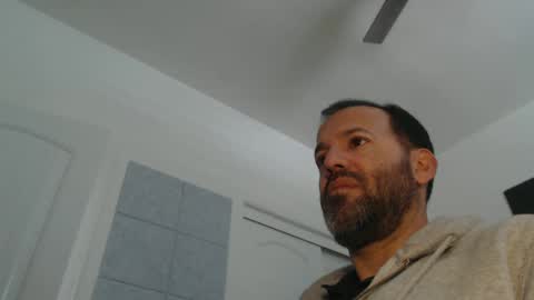 Snapshot of edge_masters chatting on 01-17-25, 07:38 EdgeM online show from 01-17-25, 07:38