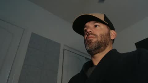 Snapshot of edge_masters chatting on 01-20-25, 03:18 EdgeM online show from 01-20-25, 03:18