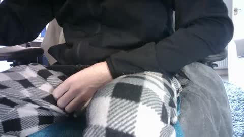 Snapshot of edged_biker chatting on 01-26-25, 01:25 edged biker online show from 01-26-25, 01:25