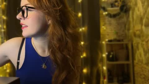 Friendly neighbourhoud redhead  online show from 01-16-25, 11:27