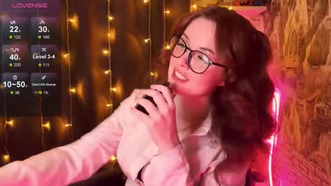 Friendly neighbourhoud redhead  online show from 09-09-25, 12:21