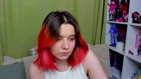 Edna online show from 11-18-25, 06:34