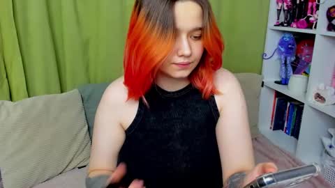 Edna online show from 11-21-25, 07:01