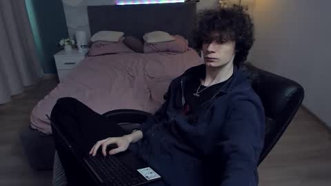 edvardblare online show from 09-10-25, 02:50