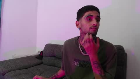 edward_johnsonn online show from 09-22-25, 01:51