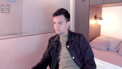 Eduardo online show from 01-11-25, 03:23