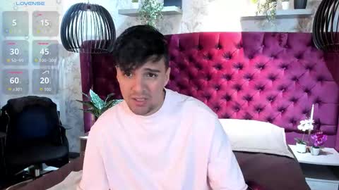 Eduardo online show from 12-23-25, 03:48