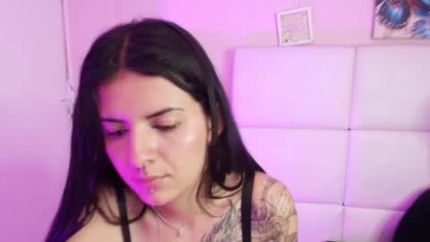 eemily_1 online show from 02-08-25, 05:18