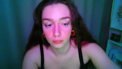 effie_balconii online show from 10-12-25, 11:42