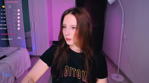 Snapshot of effie_lee chatting on 01-23-25, 02:39 Effie online show from 01-23-25, 02:39