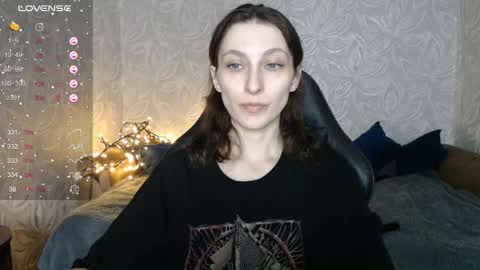 Anna online show from 11-13-25, 05:39