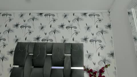 Valery online show from 01-13-26, 01:05