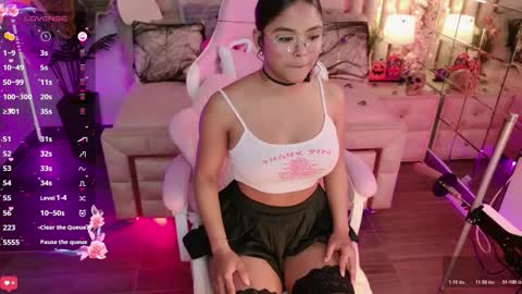 eimy__2 online show from 10-22-25, 05:41