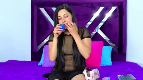 eimy__cute online show from 10-01-25, 06:58