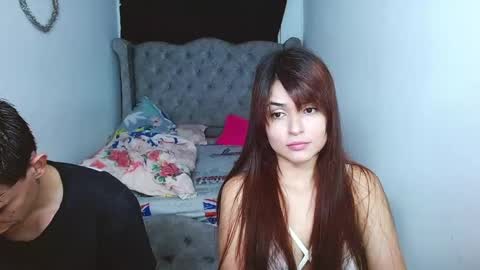 eimy_andres online show from 12-21-24, 11:01