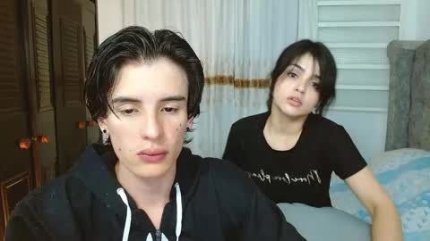 eimy_andres online show from 11-16-25, 10:43