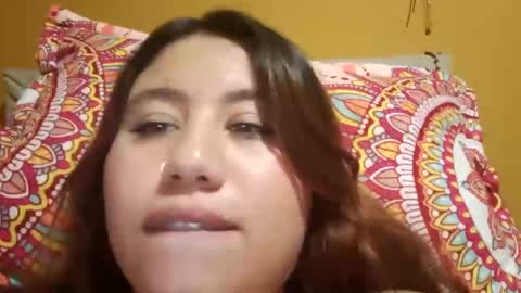 EIMY   MODEL INDEPENDENT online show from 12-29-24, 01:45