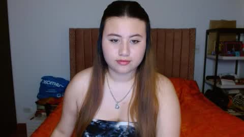 EIMY   MODEL INDEPENDENT online show from 03-04-25, 06:26