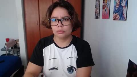 Snapshot of eimy_saenzz chatting on 11-18-25, 01:48 eimy_saenzz online show from 11-18-25, 01:48