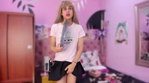 Snapshot of eimyflorian chatting on 02-24-26, 12:03 Eimyflorian online show from 02-24-26, 12:03