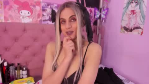 Snapshot of eimyflorian chatting on 02-27-26, 12:38 Eimyflorian online show from 02-27-26, 12:38