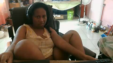 Snapshot of eirondra_valeen chatting on 11-03-25, 07:04 Eirondra Valeen online show from 11-03-25, 07:04