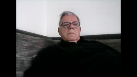 eisbaer1957 online show from 02-02-25, 08:13
