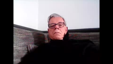 eisbaer1957 online show from 02-02-25, 12:02