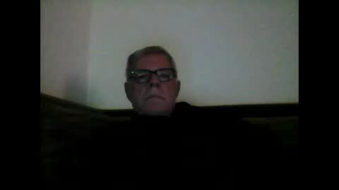 eisbaer1957 online show from 02-14-25, 07:02