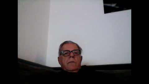 eisbaer1957 online show from 02-16-25, 06:54