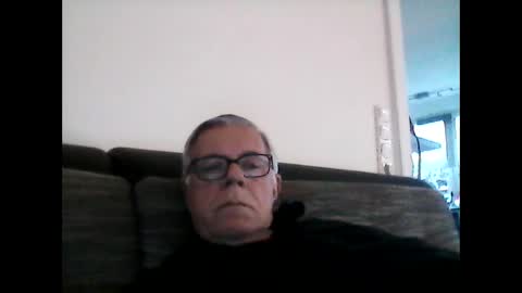eisbaer1957 online show from 02-28-25, 04:31